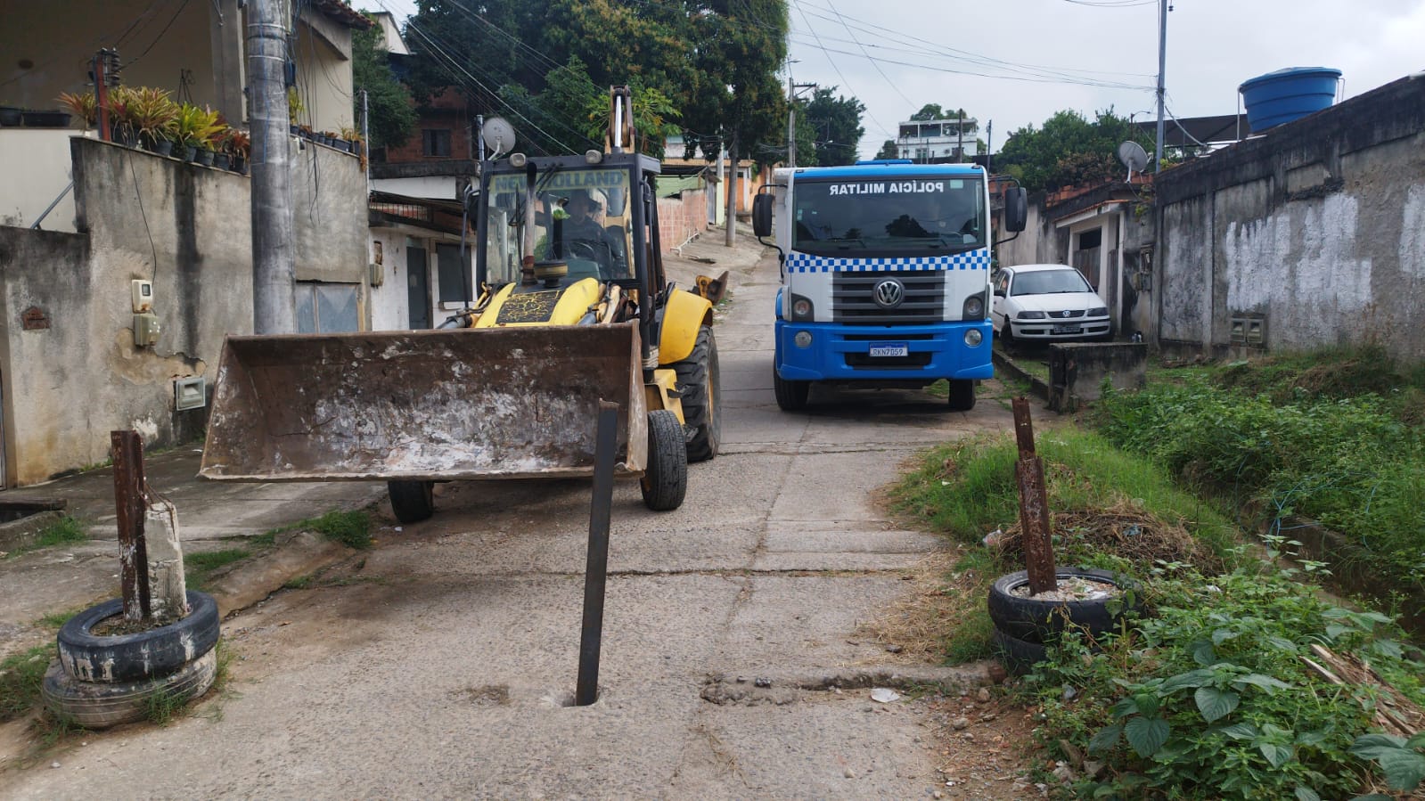 7º BPM recolhe 50 toneladas de barricadas em ruas do bairro Almerinda